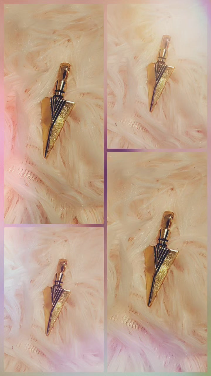 Gold Arrowhead Pendant Charm | Geometric Gold Pendant | Boho Minimalist Jewelry Charm | Statement Pendant for DIY Necklace