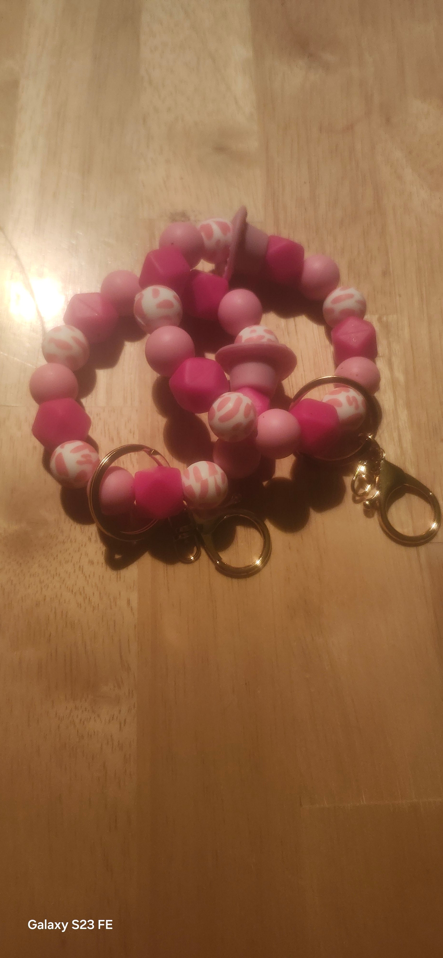 Pink Beaded Silicone Keychain Bracelet – Stretch Wristlet with Gold Clasp