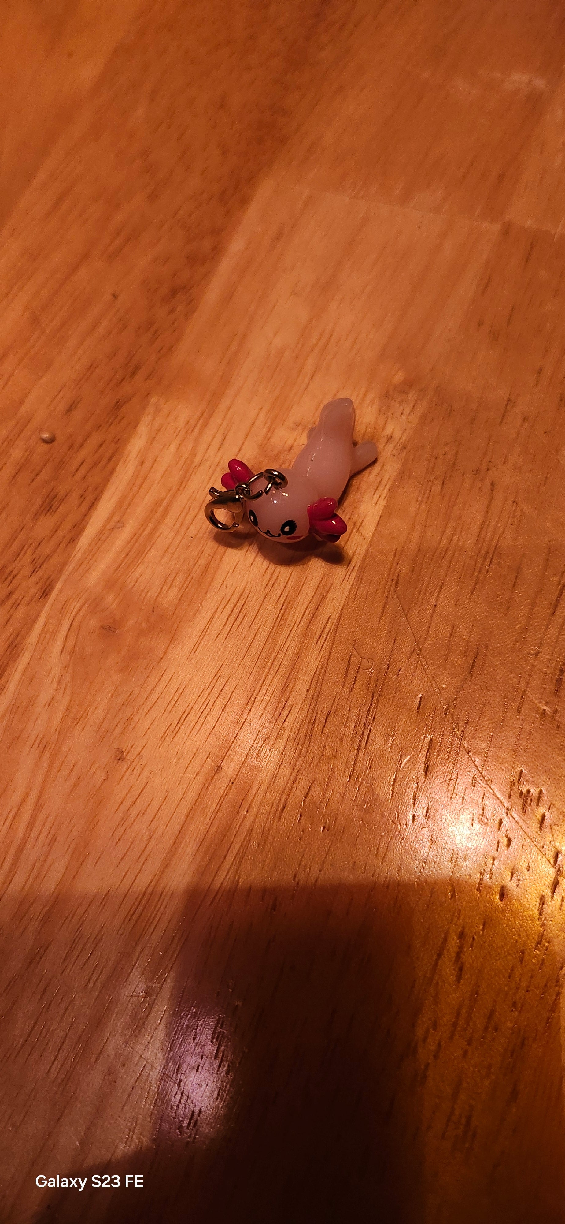 Cute Axolotl Charm Keychain | Kawaii Mini Animal Pendant Accessory
