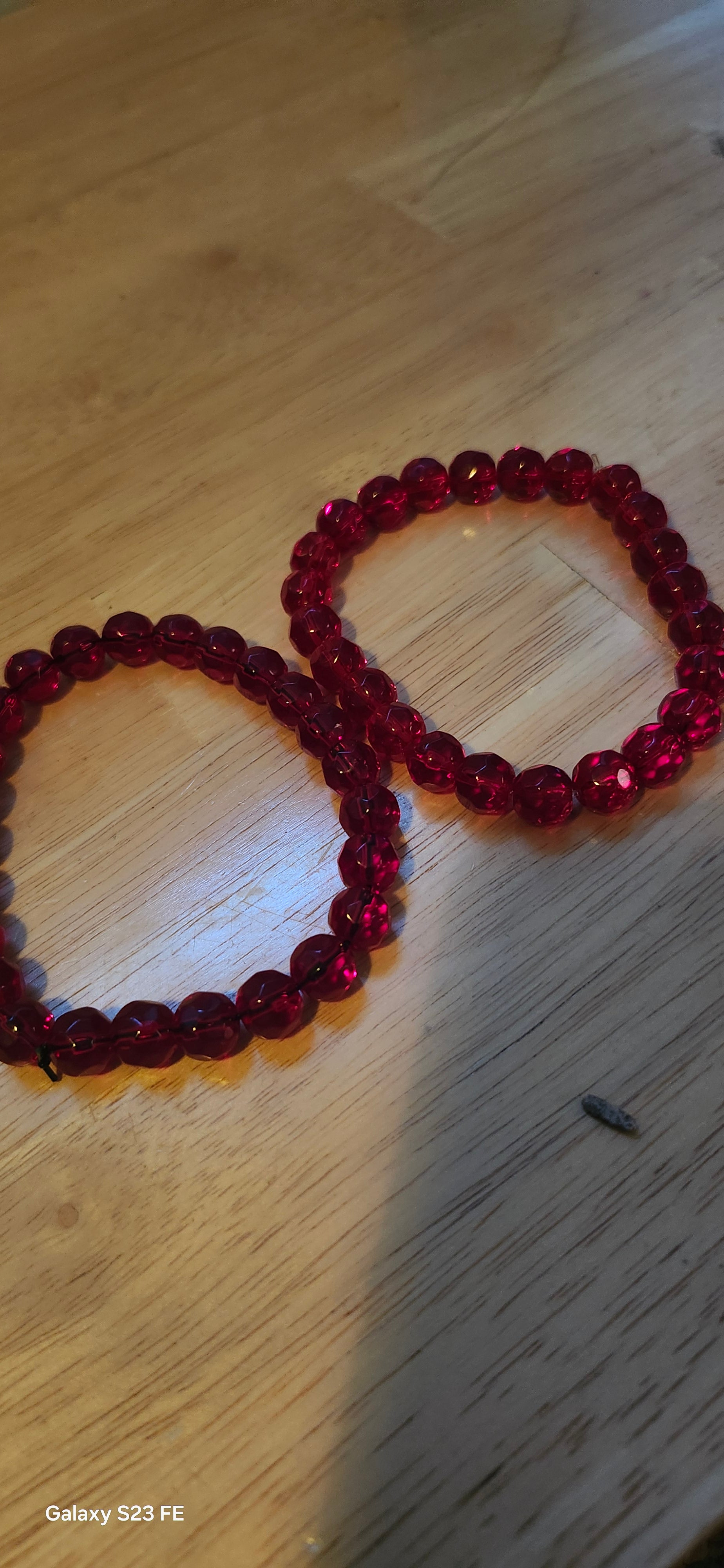 Dark Red Luxury Bracelet – Elegant Garnet-Inspired Beaded Jewelry for Everyday Style & Special Occasions