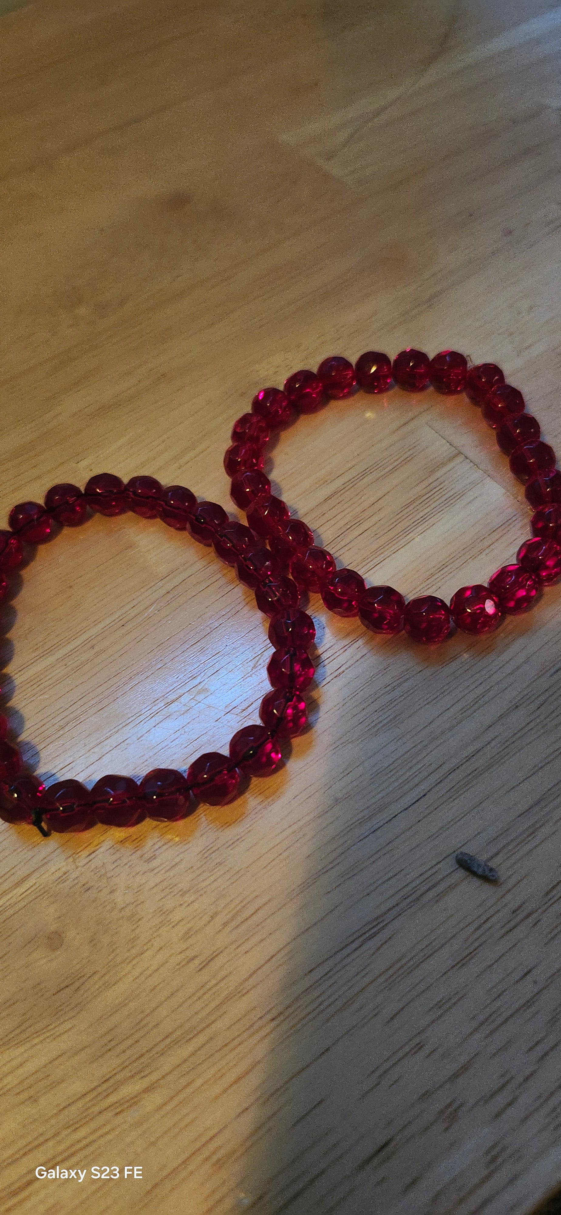 Dark Red Luxury Bracelet – Elegant Garnet-Inspired Beaded Jewelry for Everyday Style & Special Occasions
