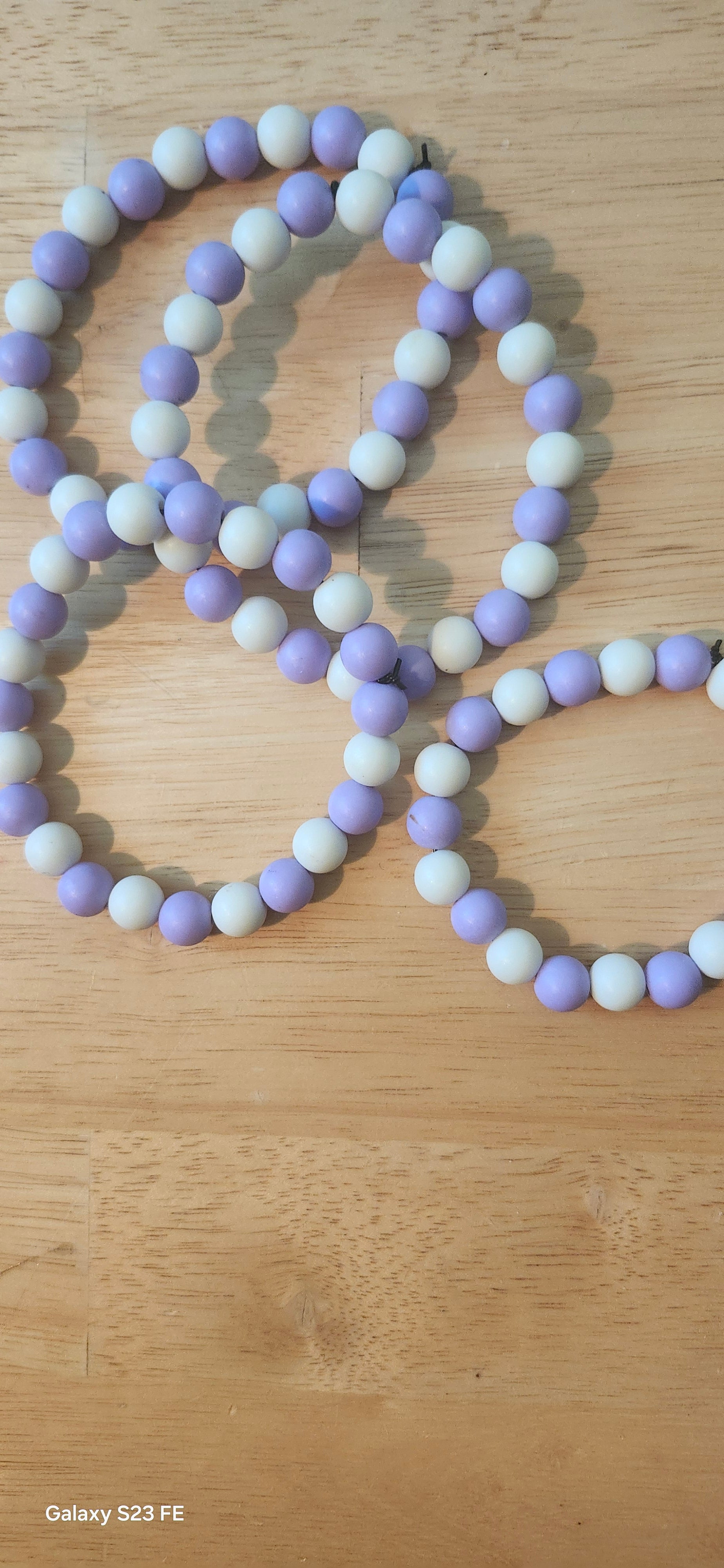 Purple and White Bracelet – Elegant Handmade Beaded Bracelet for Women, Stylish Everyday Fashion Jewelry Gift